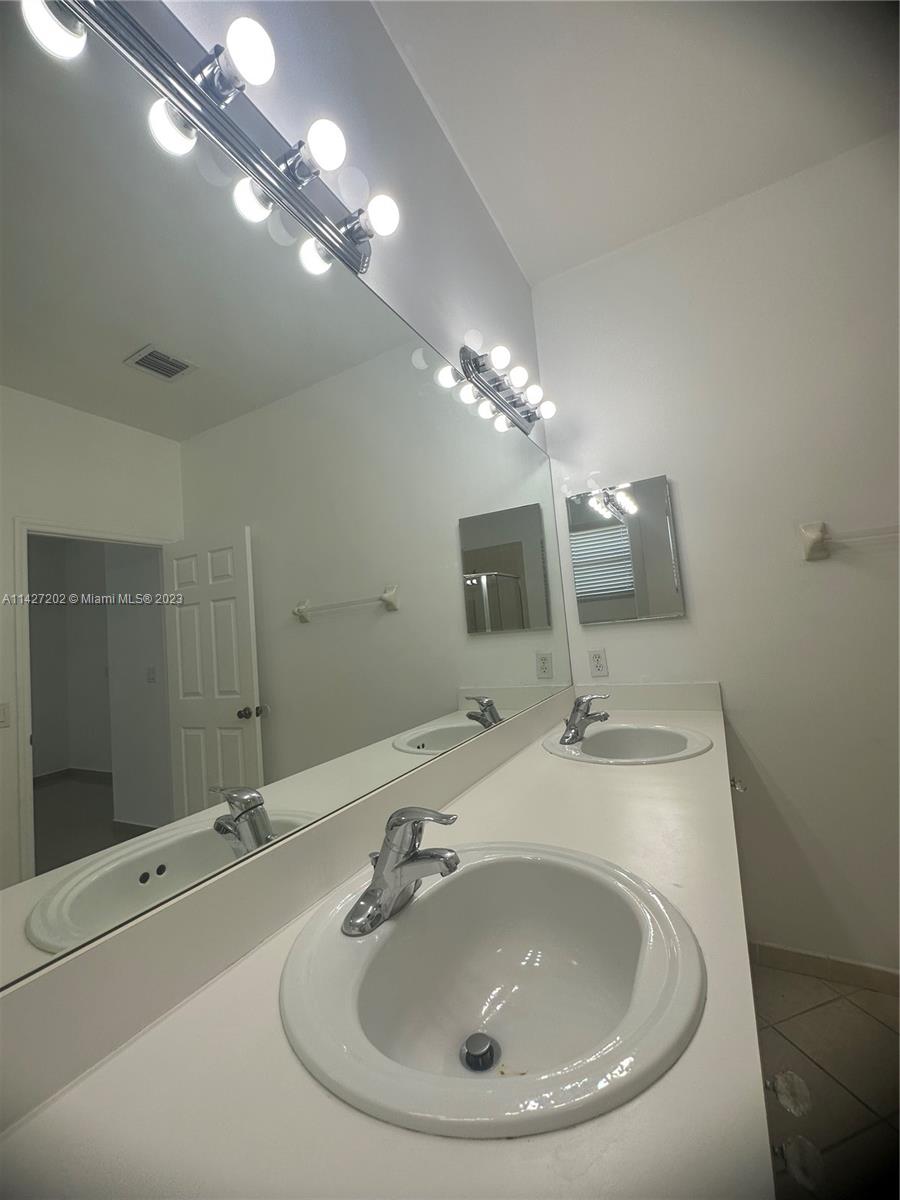 22533 SW 88th Path # 22533