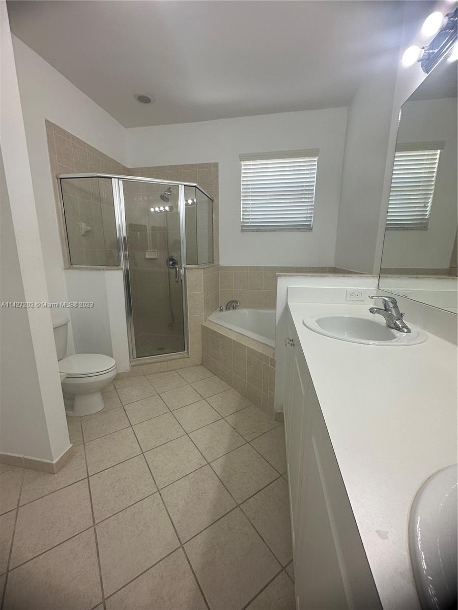 22533 SW 88th Path # 22533