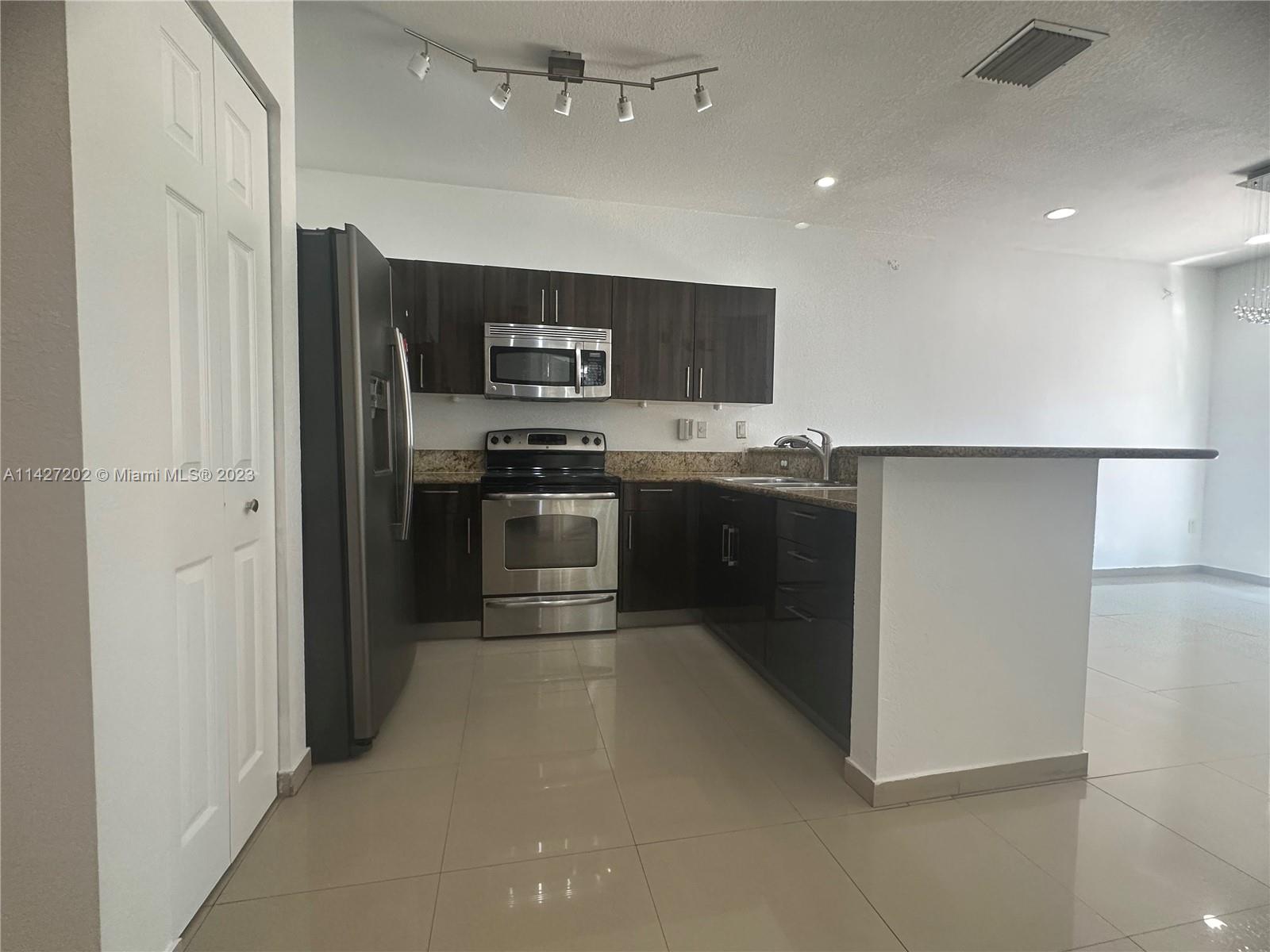 22533 SW 88th Path # 22533