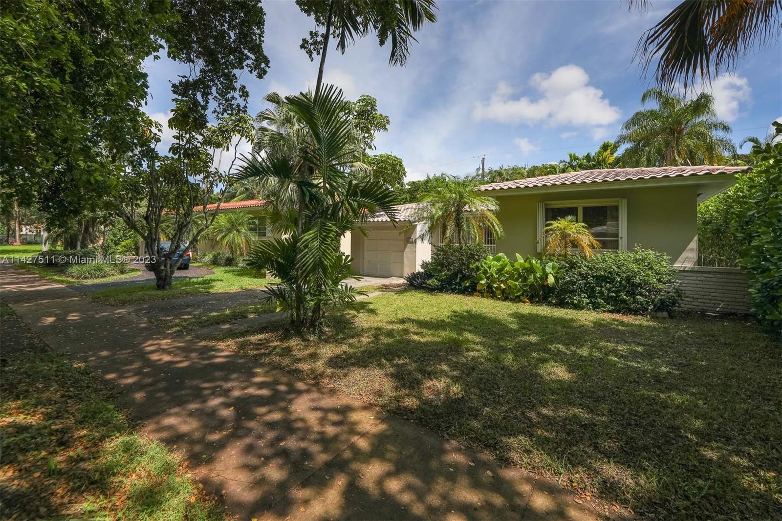 229 Candia Ave
