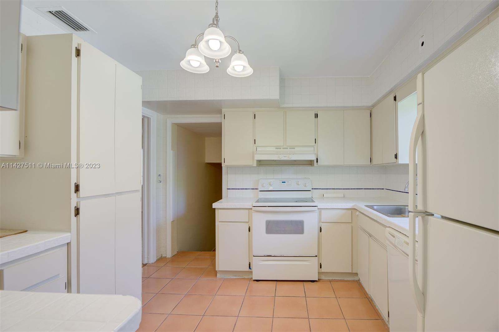229 Candia Ave