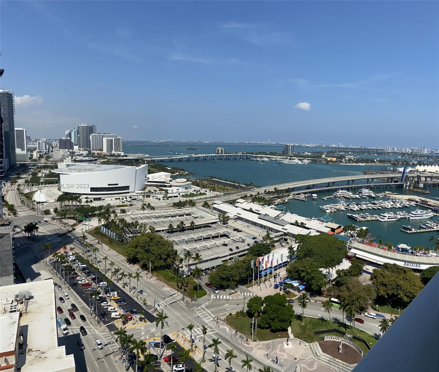 244 Biscayne Blvd # 2804