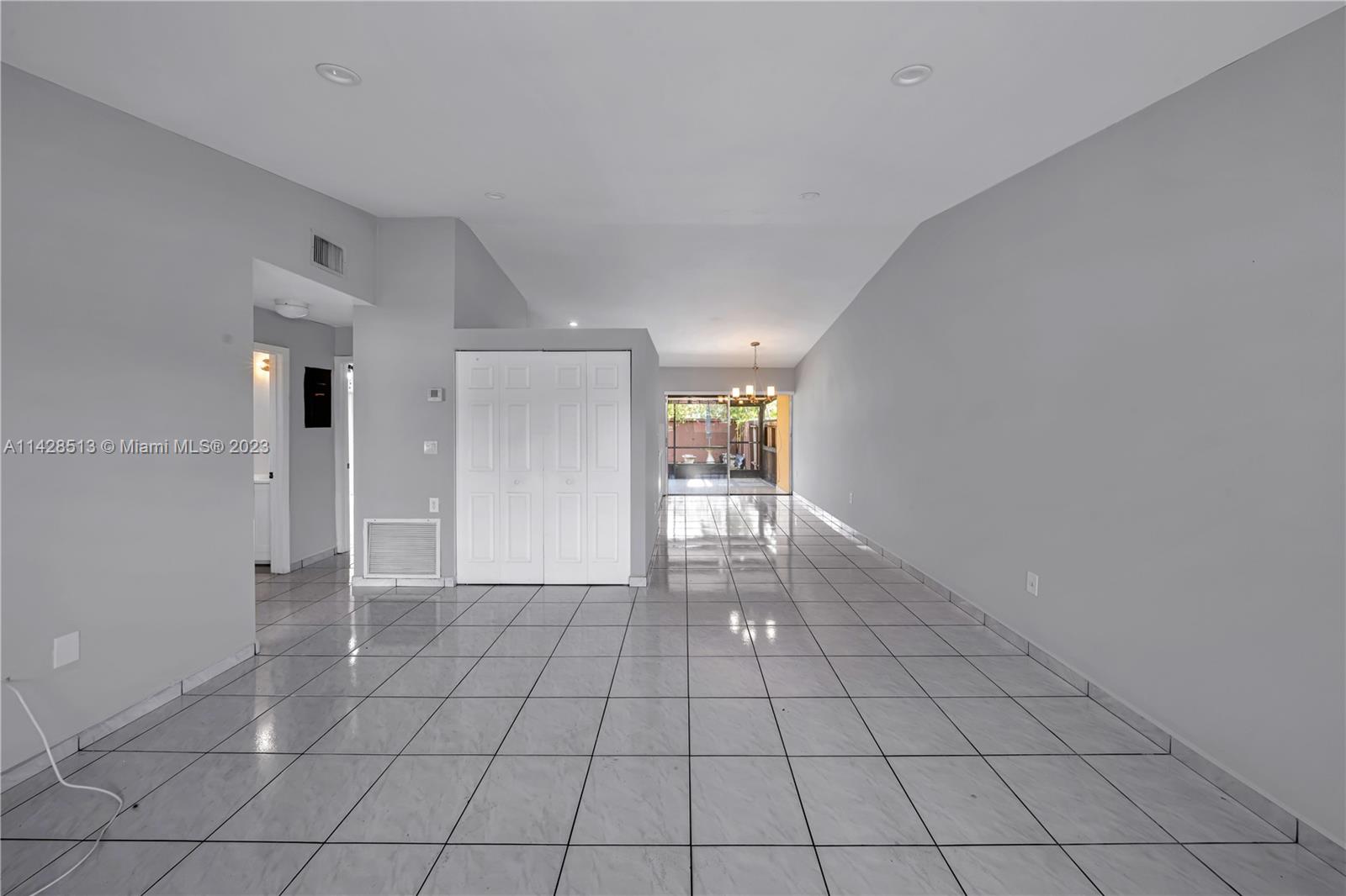 14825 SW 84th Ter