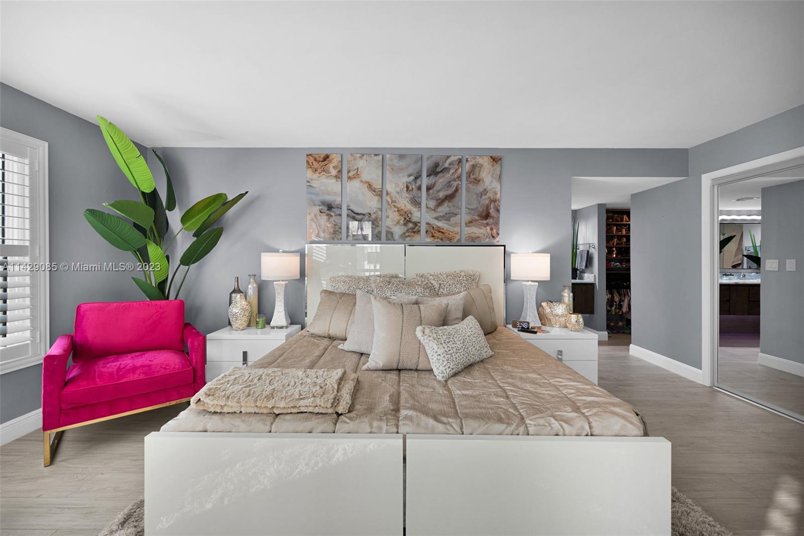 372 Golfview Rd Unit: 201