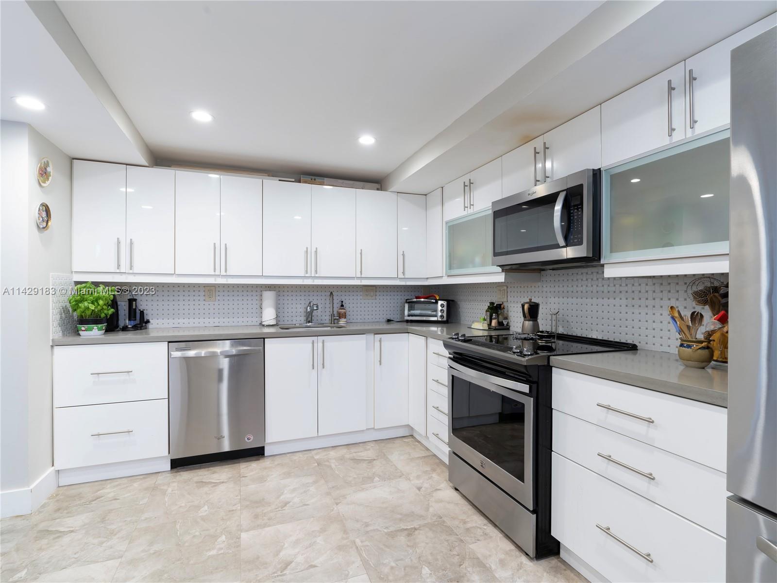 2150 Sans Souci Blvd Unit: C1004