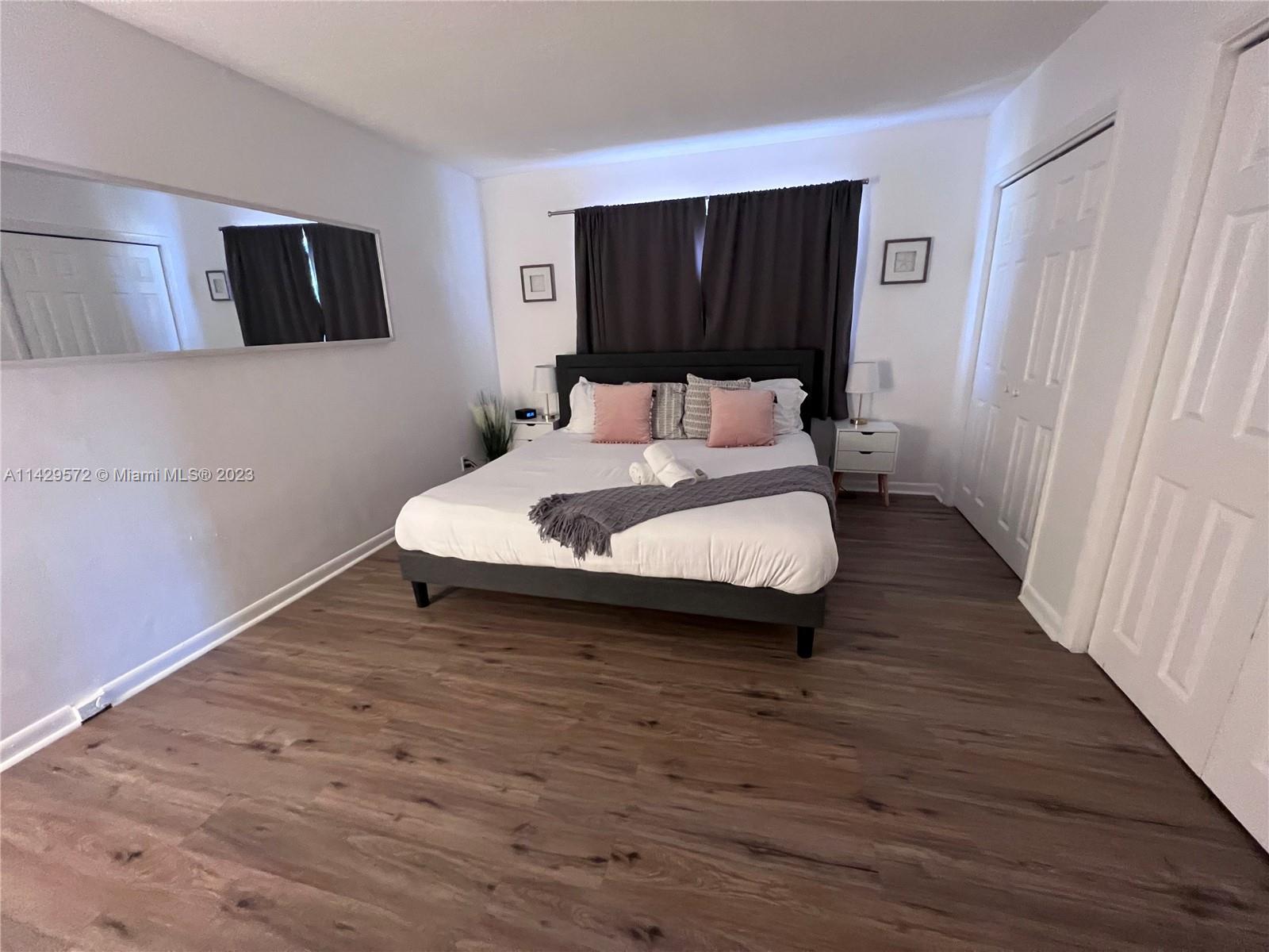 2008 Pierce St # 4
