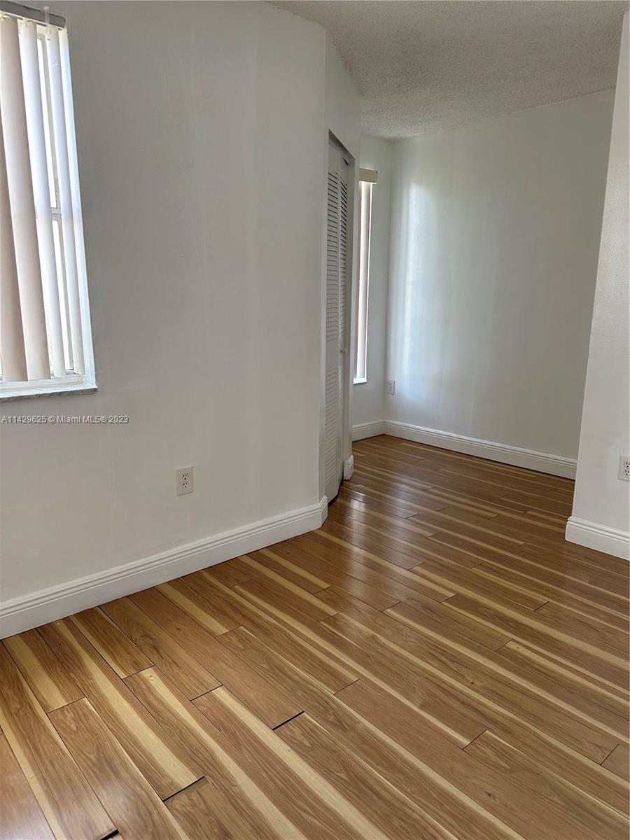 8540 NW 6th Ln Unit: 7-206