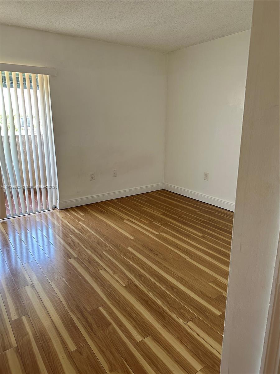 8540 NW 6th Ln Unit: 7-206
