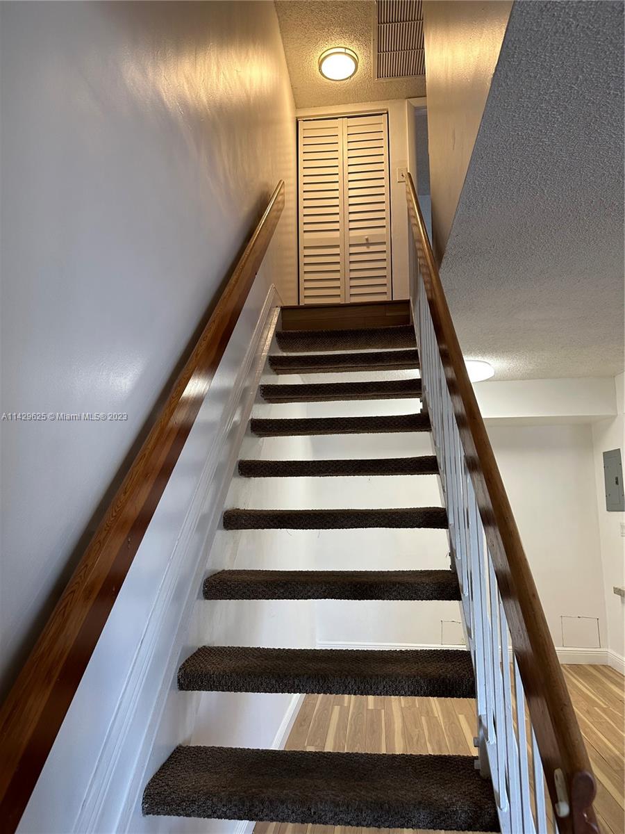 8540 NW 6th Ln Unit: 7-206