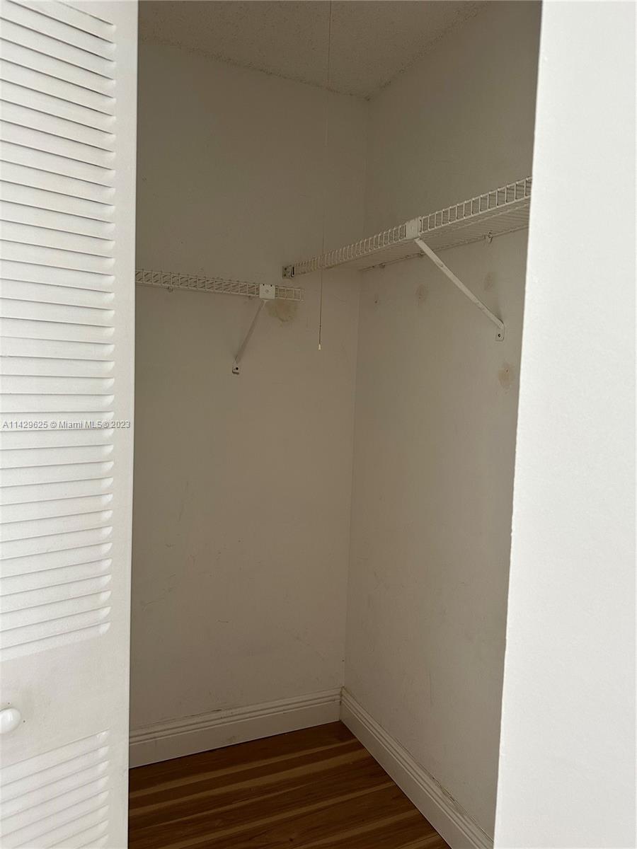 8540 NW 6th Ln Unit: 7-206