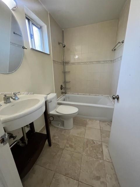 6995 NW 173rd Dr Unit: 2101