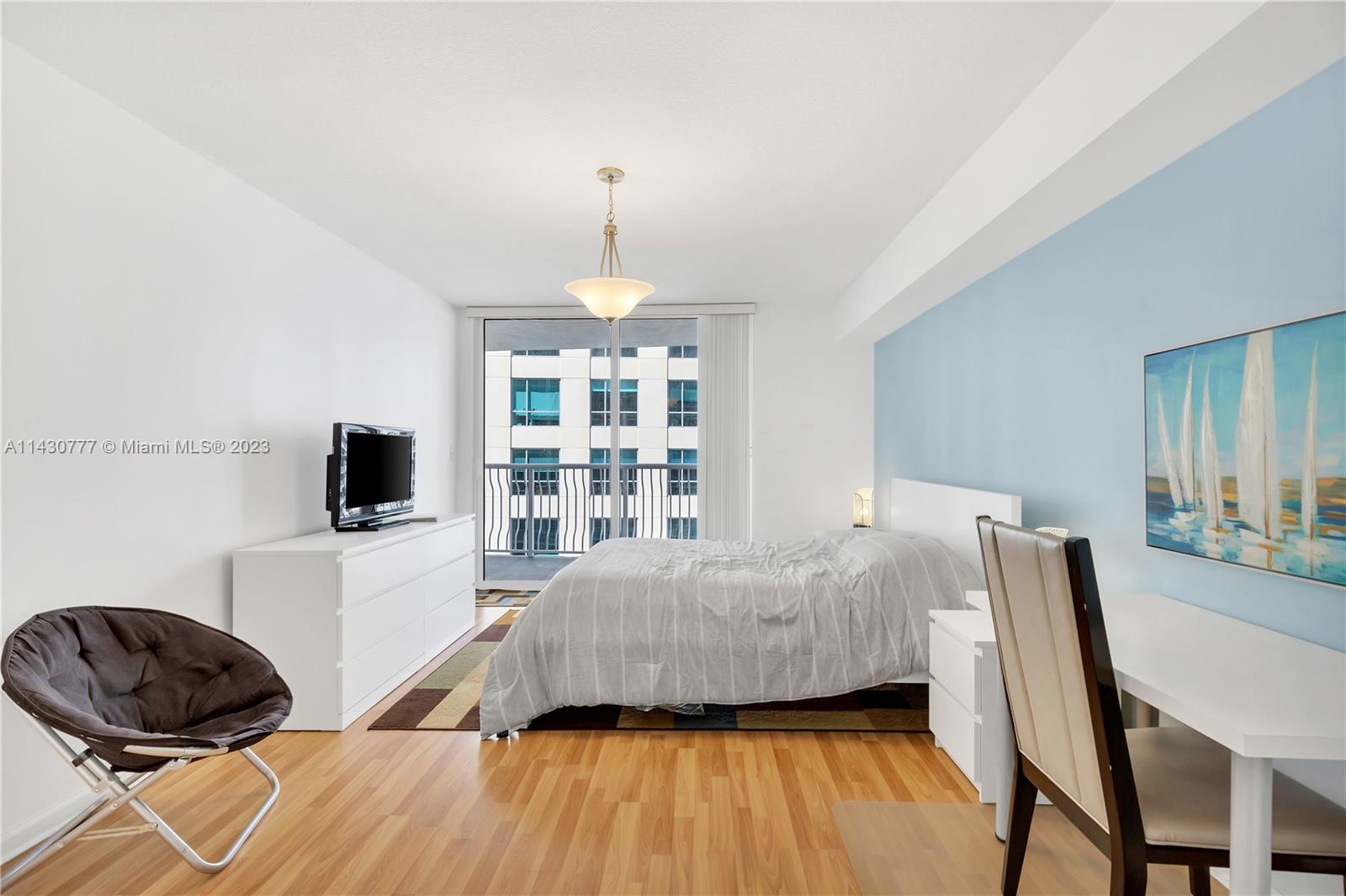 1200 Brickell Bay Dr Unit: 2306