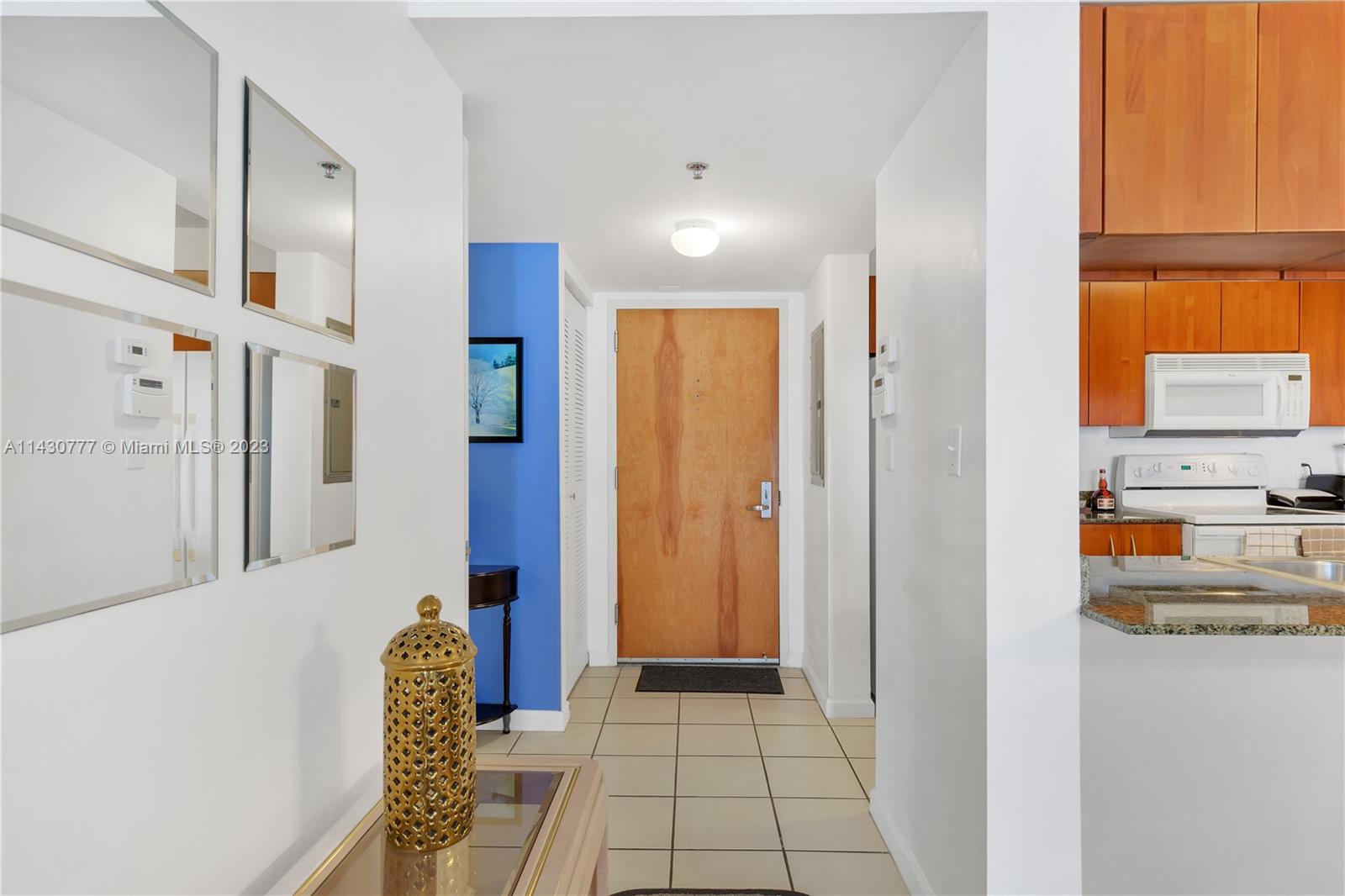 1200 Brickell Bay Dr Unit: 2306