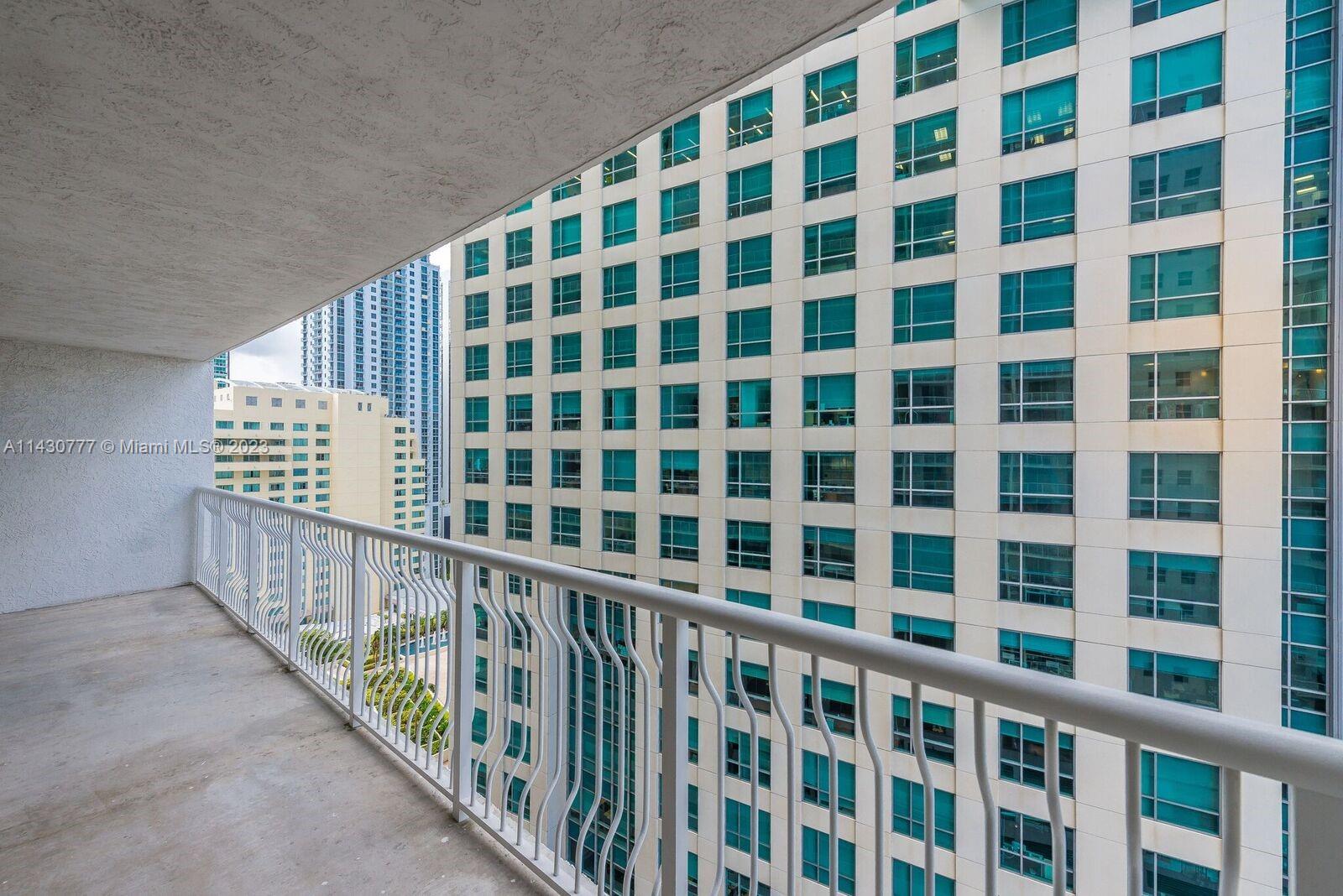 1200 Brickell Bay Dr Unit: 2306