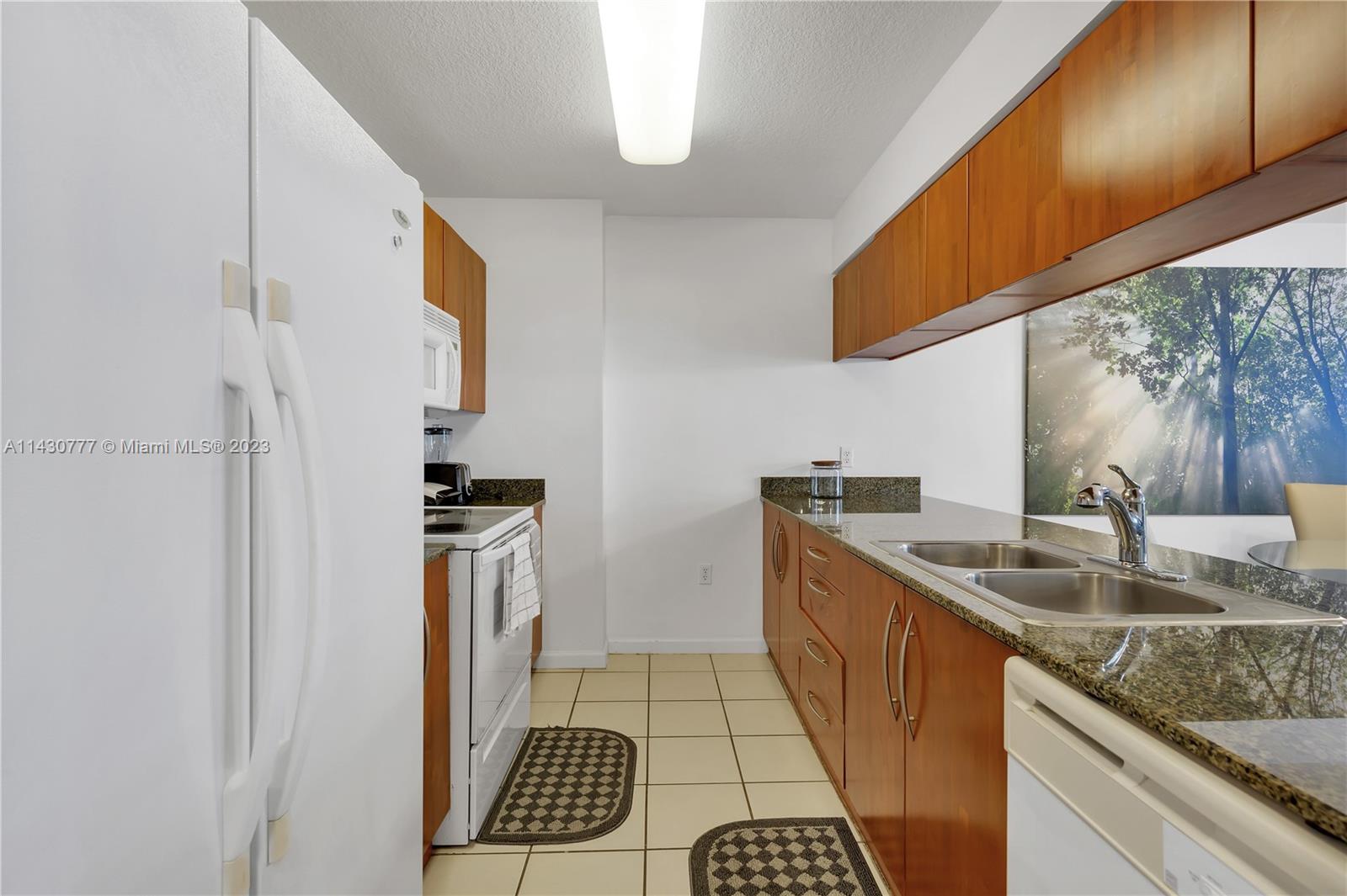 1200 Brickell Bay Dr Unit: 2306