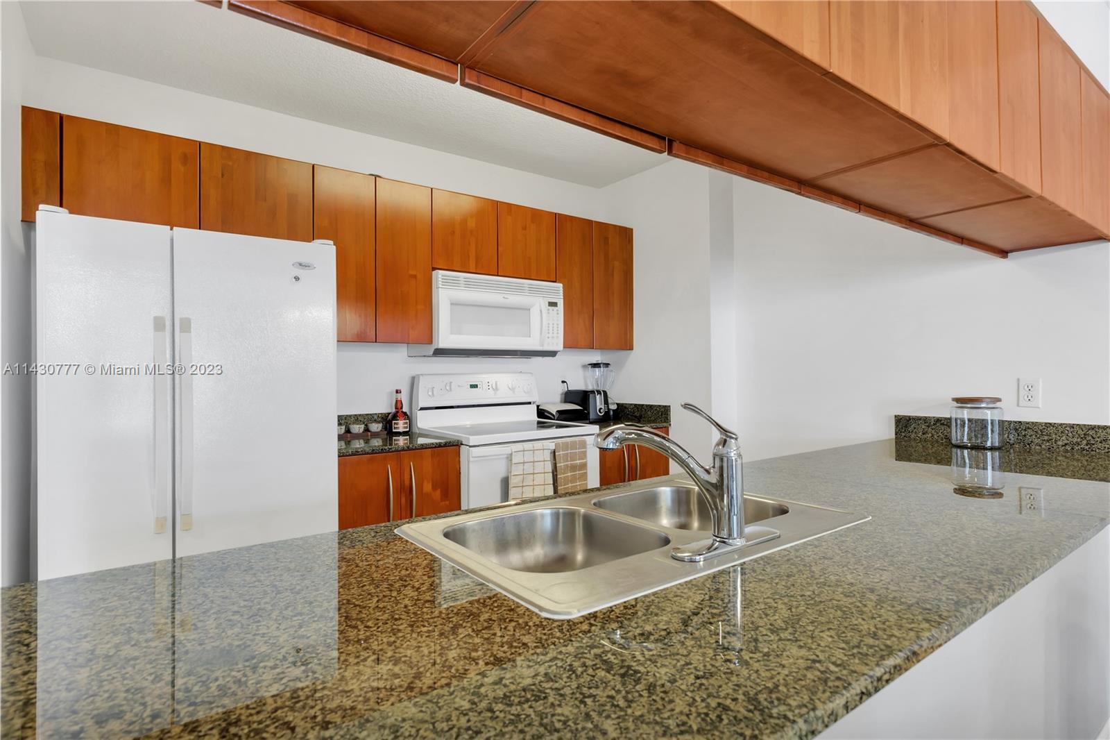 1200 Brickell Bay Dr Unit: 2306