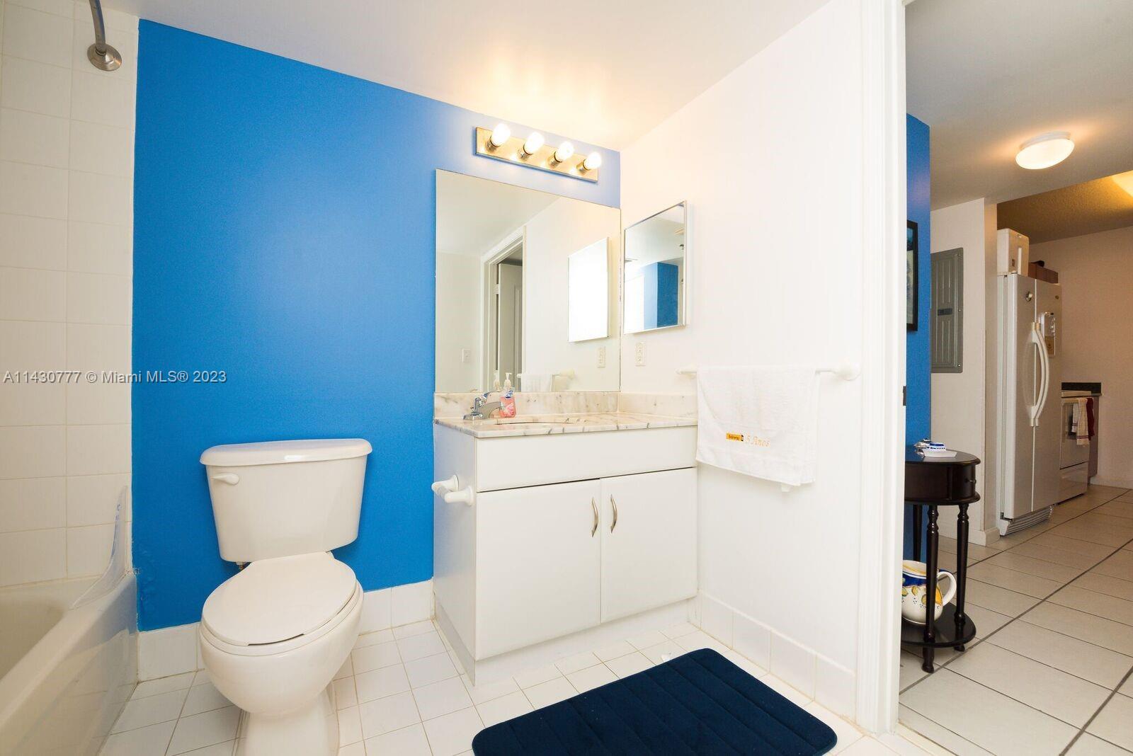 1200 Brickell Bay Dr Unit: 2306