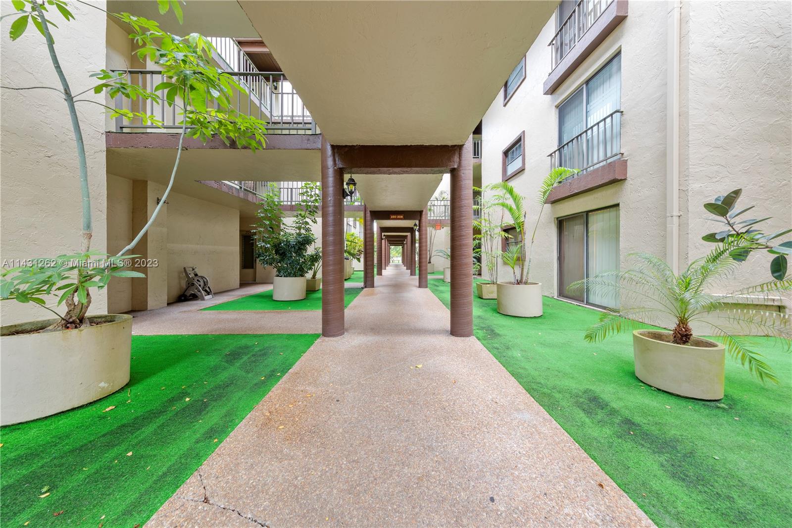 6060 S Falls Circle Dr Unit: 418