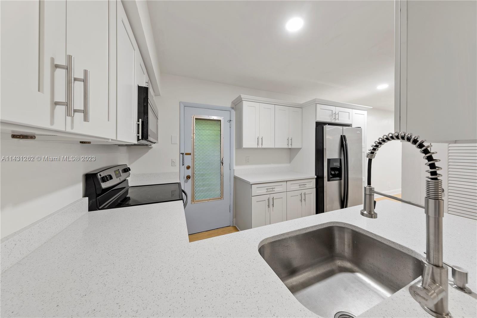 6060 S Falls Circle Dr Unit: 418