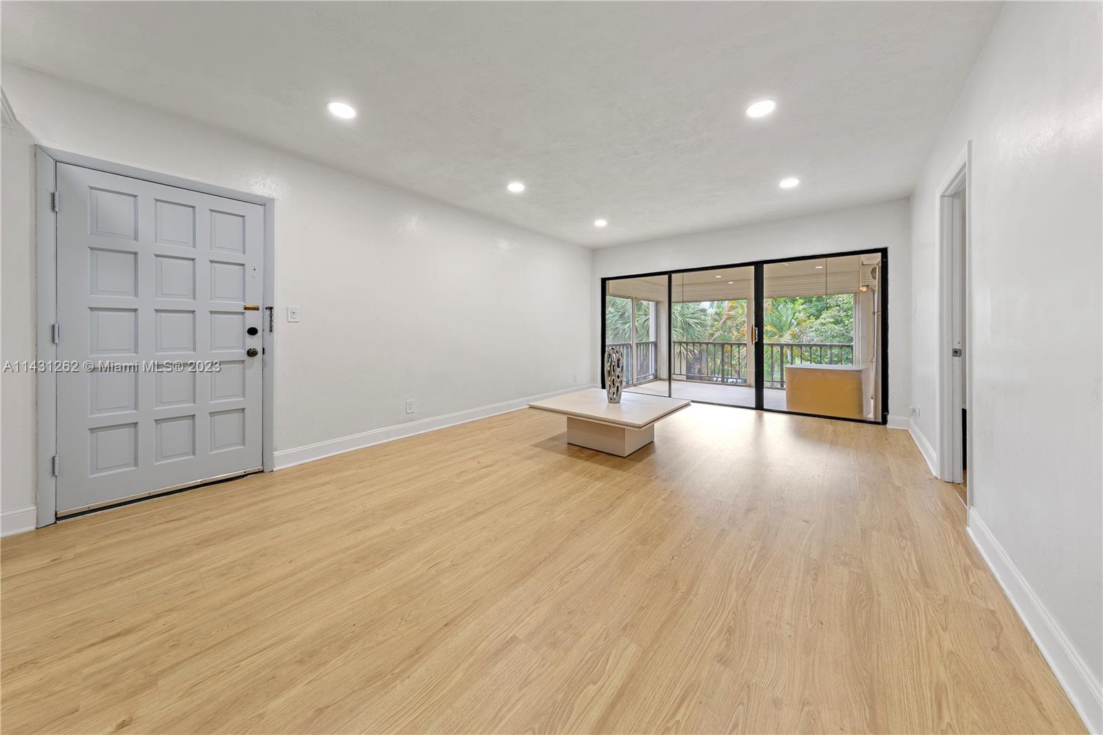 6060 S Falls Circle Dr Unit: 418