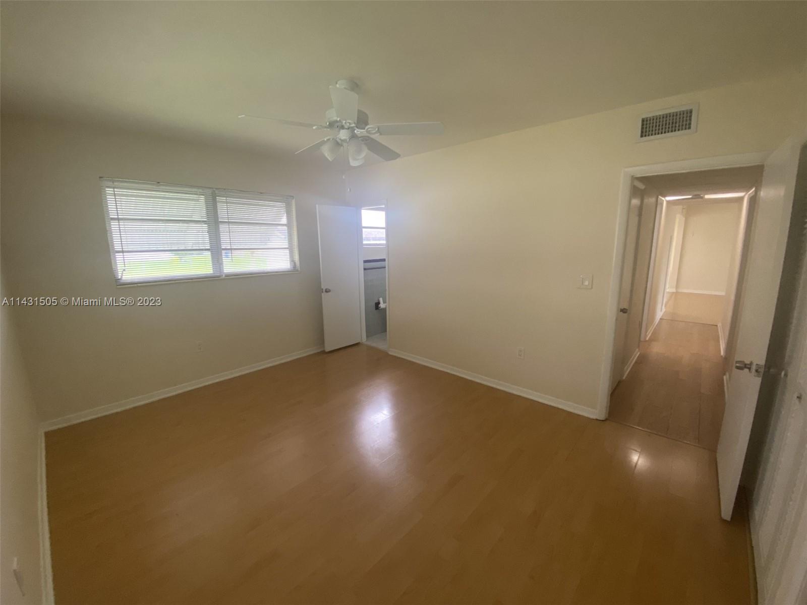 1500 NW 10th St