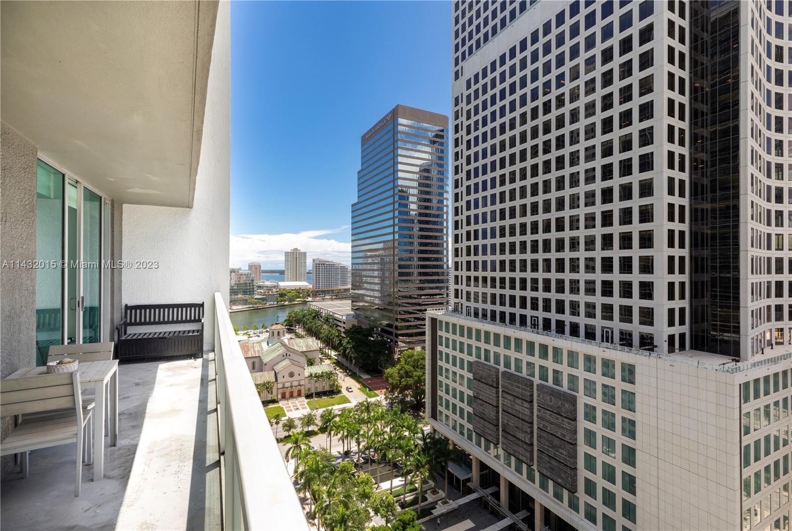 55 SE 6th St # 1808