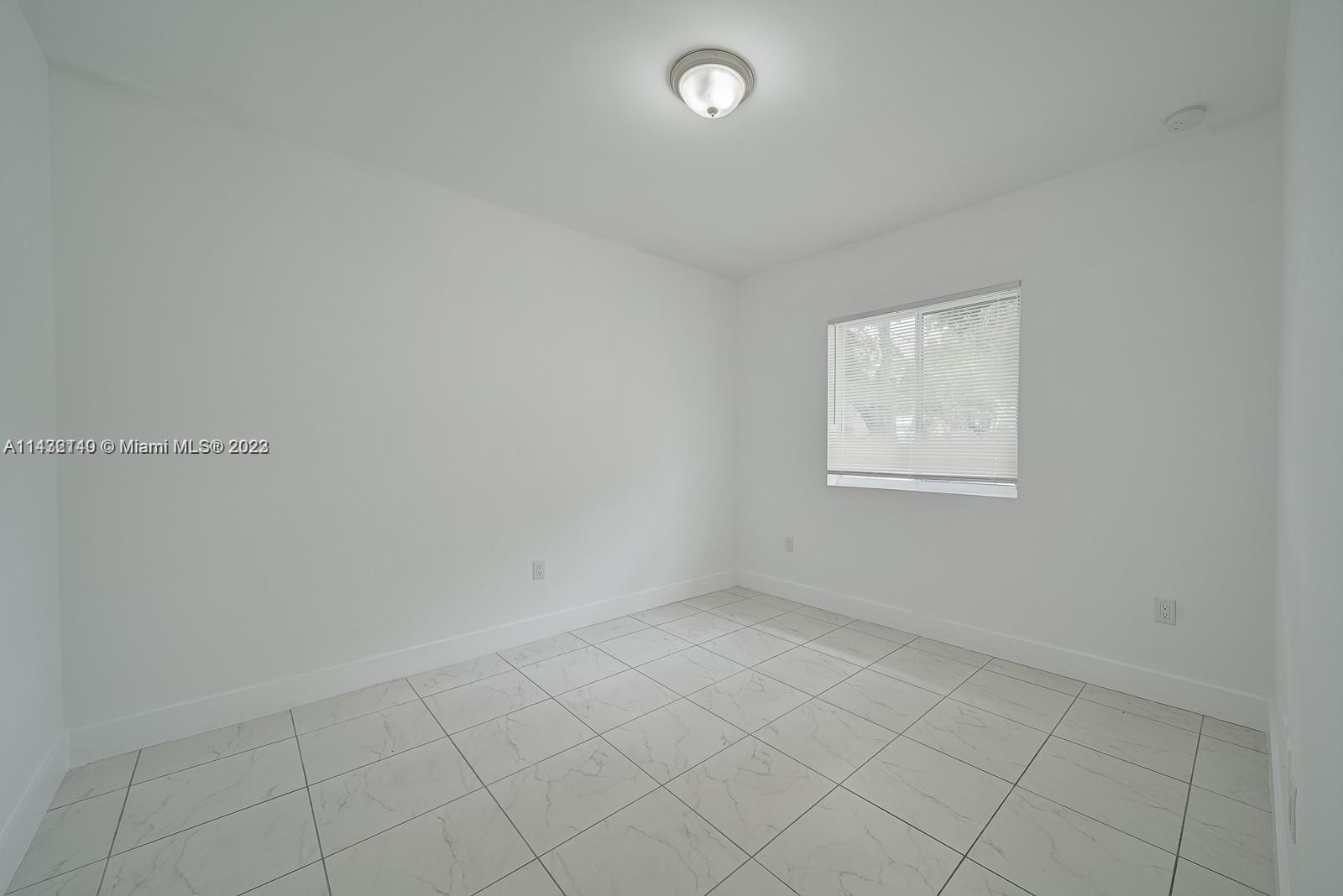 14750 NE 7th Ave # 14750