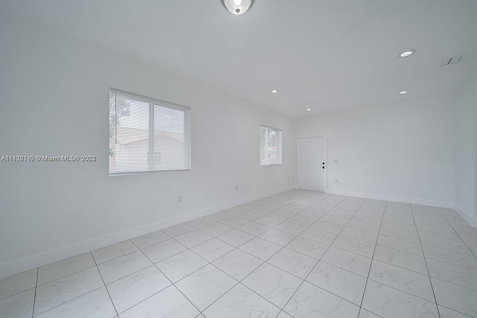 14750 NE 7th Ave # 14750