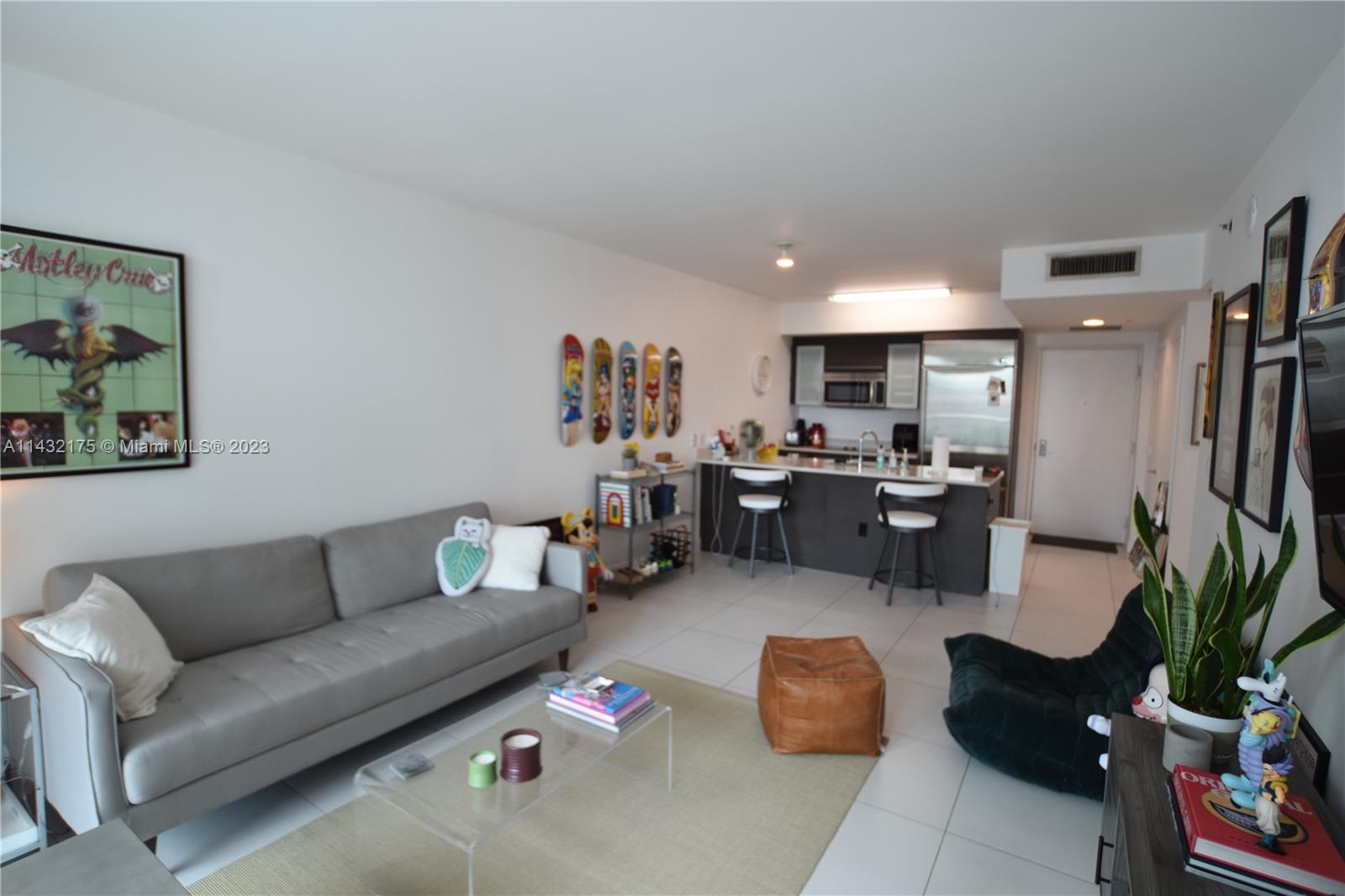 55 SE 6th St # 2804