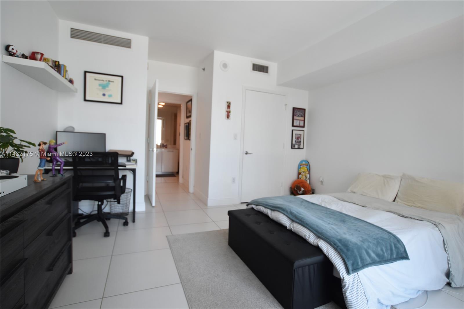 55 SE 6th St # 2804