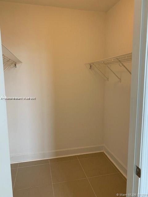 401 69th St Unit: 808