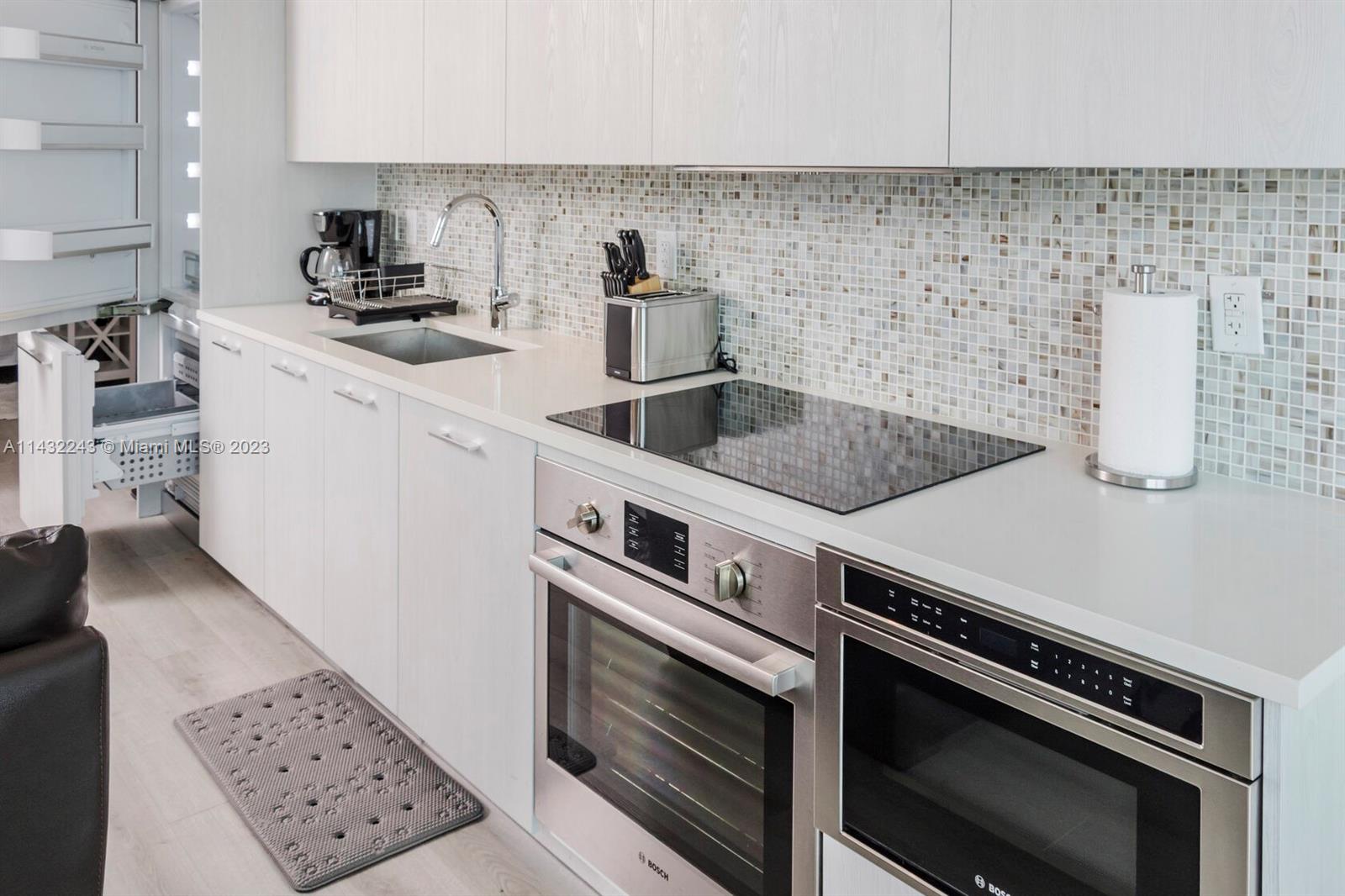 501 NE 31st St Unit: 3507