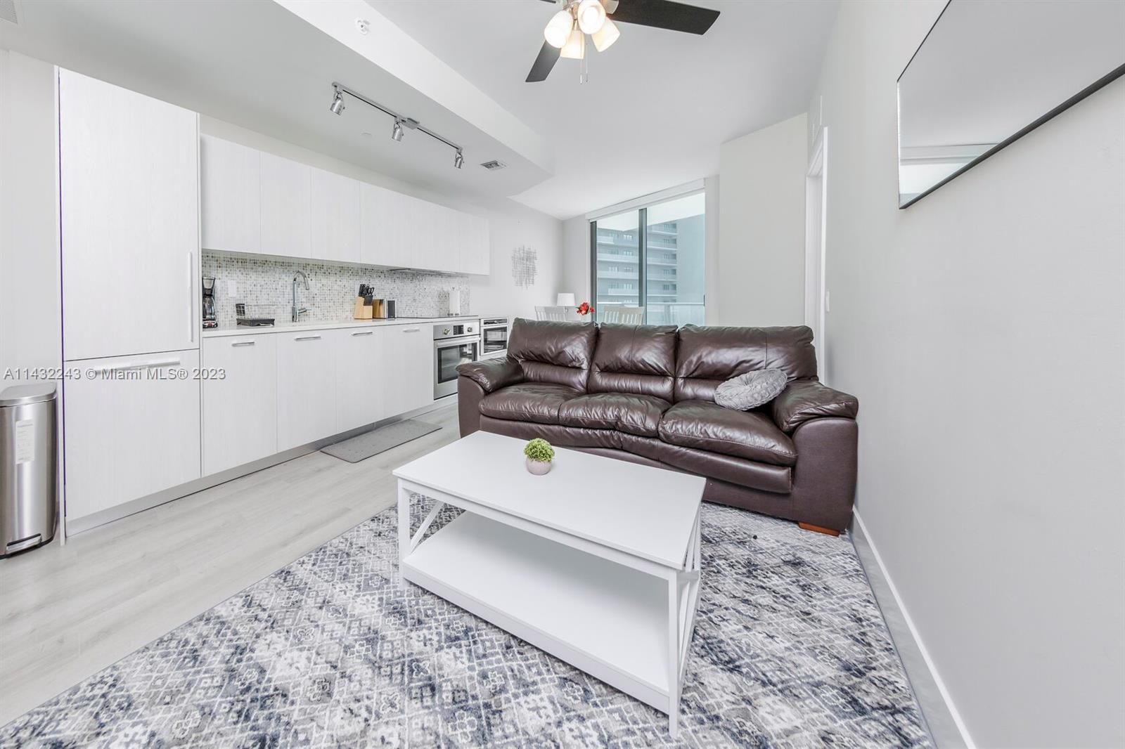 501 NE 31st St Unit: 3507