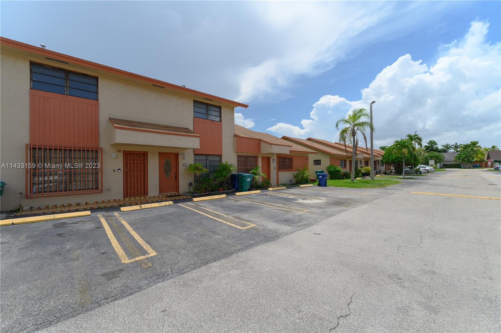 111 SW 113th Ave # 8 Unit: 103-8