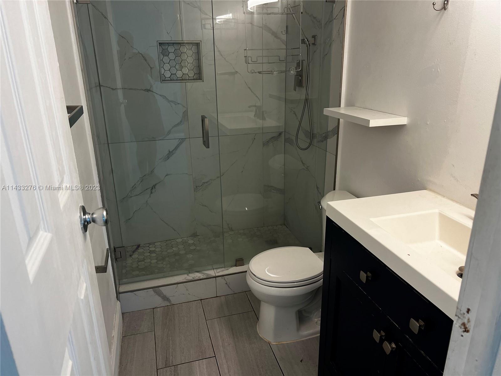 9775 SW 93rd Ter Unit: 9775