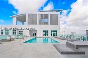 133 NE 2nd Ave # 519
