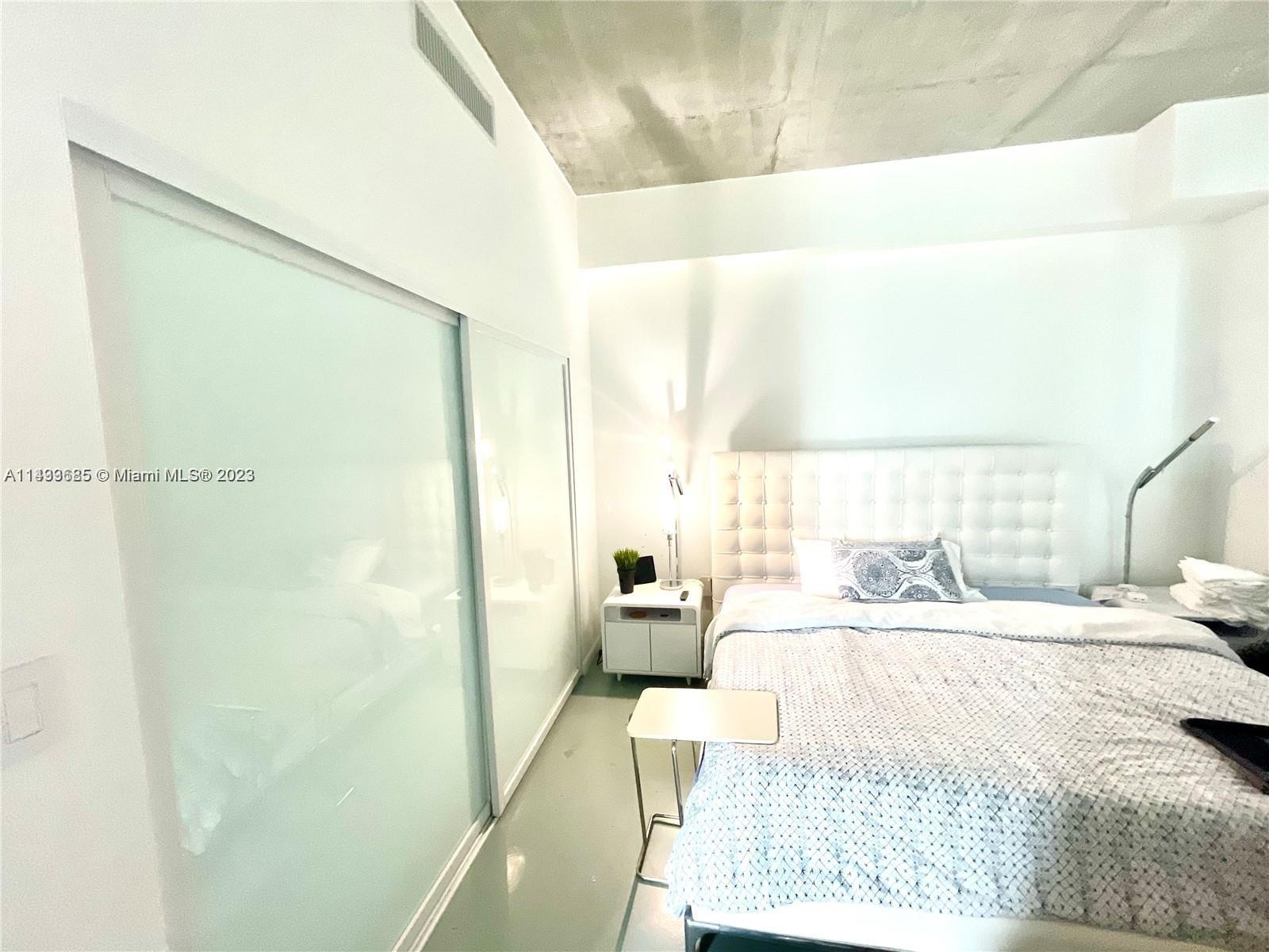 133 NE 2nd Ave # 519
