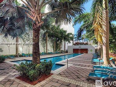 133 NE 2nd Ave # 519