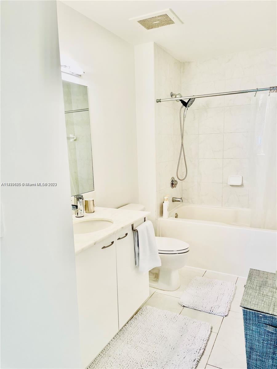133 NE 2nd Ave # 519