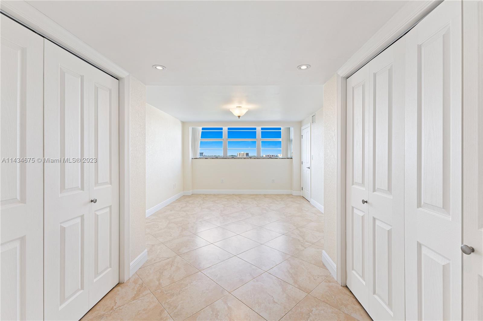 13155 Ixora Ct # 905