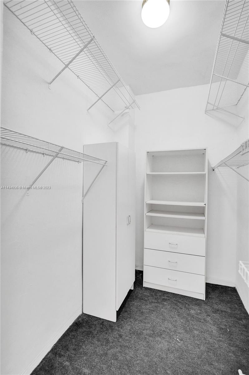 800 West Ave Unit: PH33