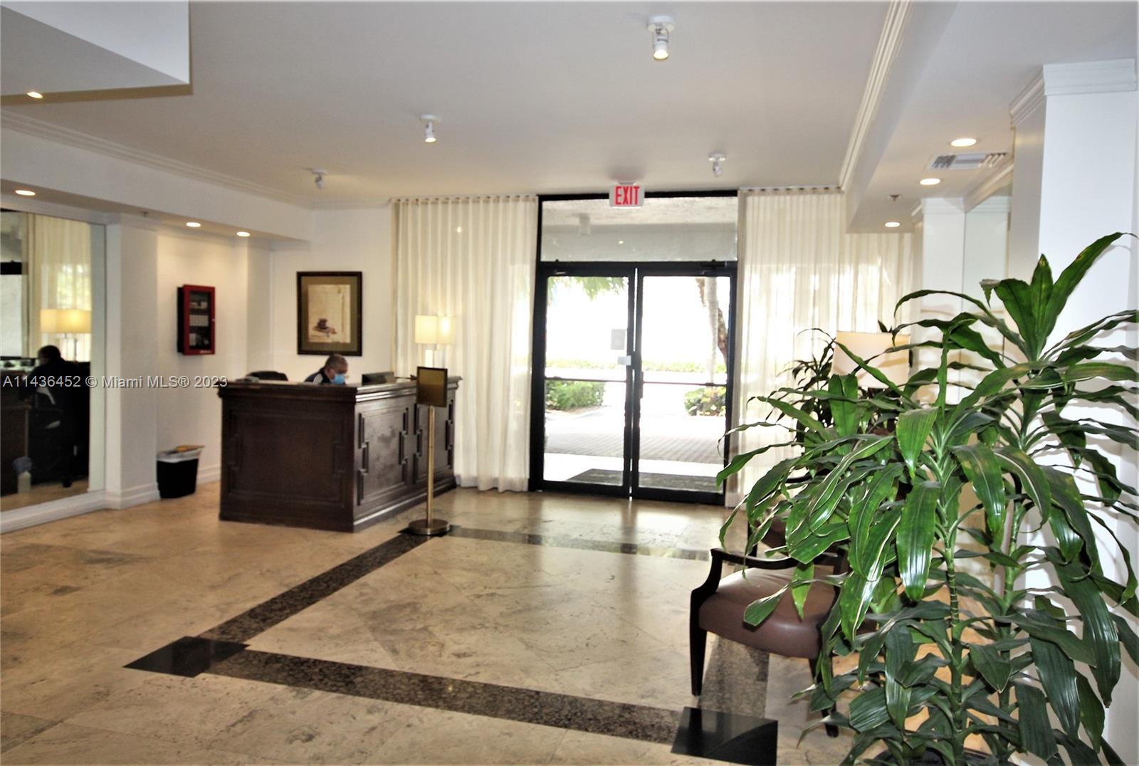1775 Washington Ave # 5G