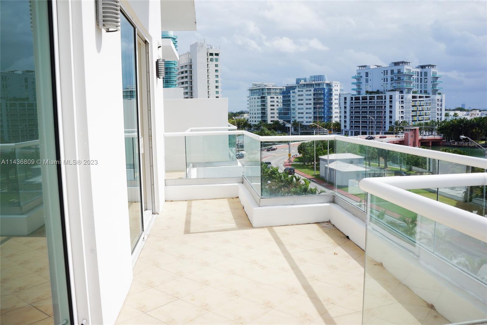 6362 Collins Ave Unit: 610