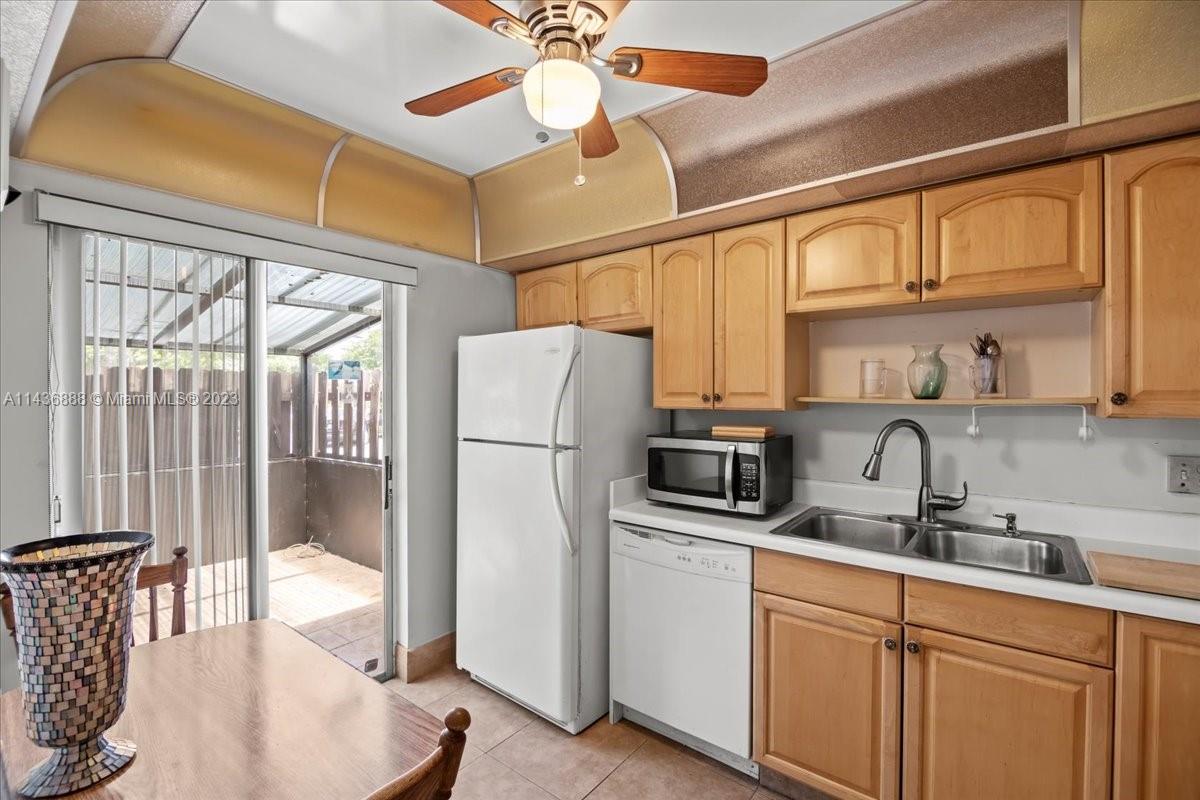 313 Briarwood Cir # V1 Unit: 19-V1