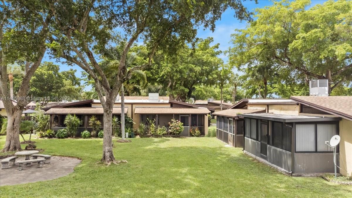 313 Briarwood Cir # V1 Unit: 19-V1