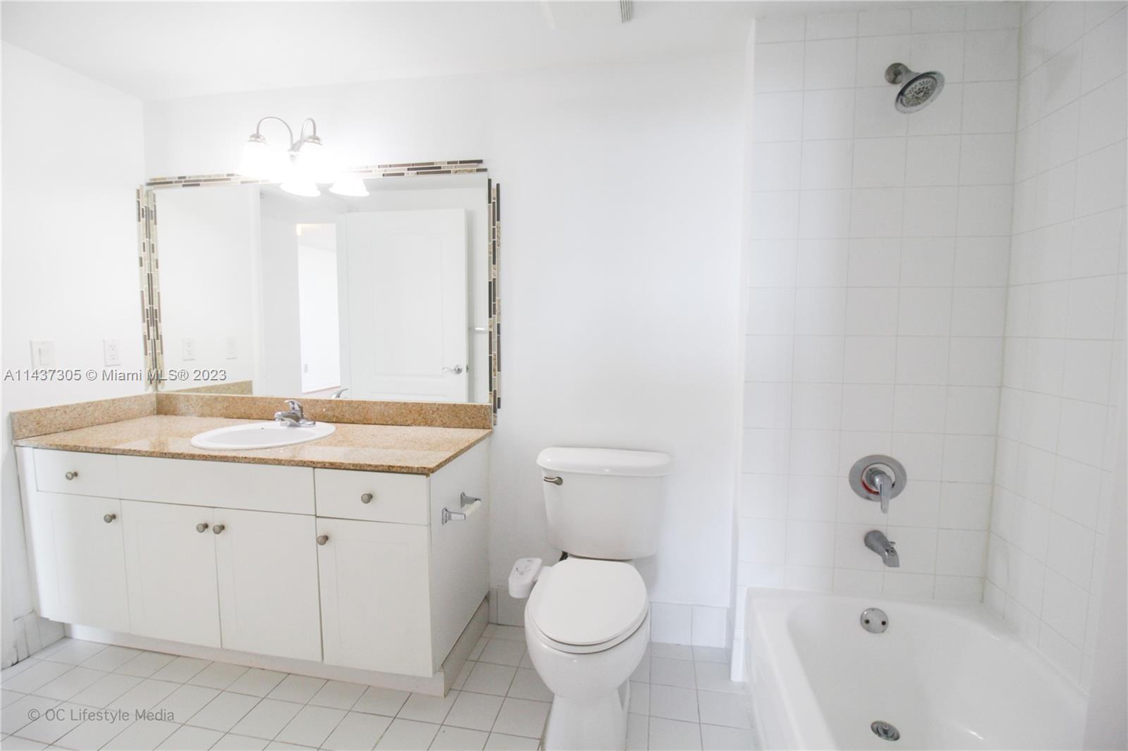 117 NW 42nd Ave # 1409