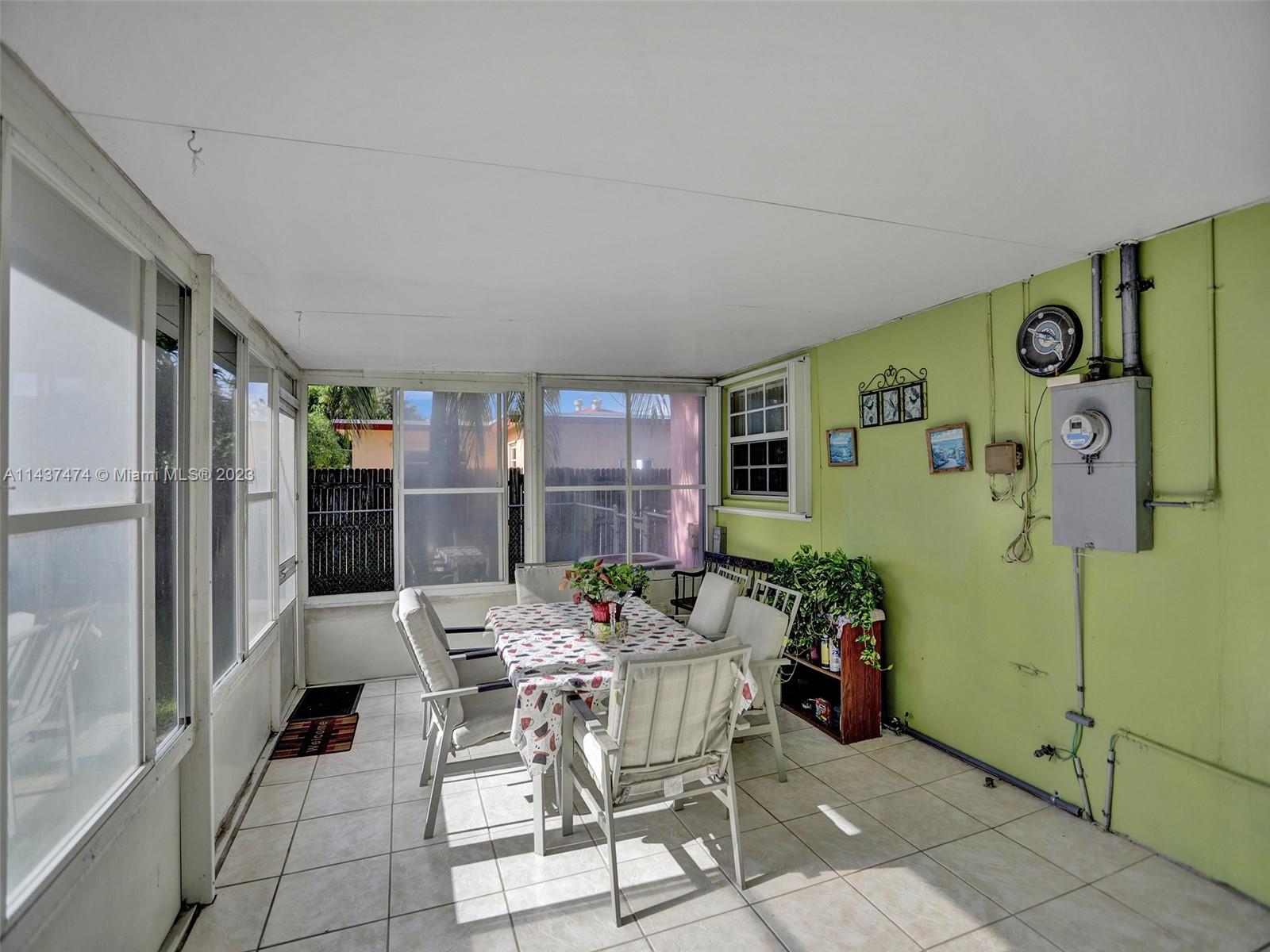 2151 SW 67th ave
