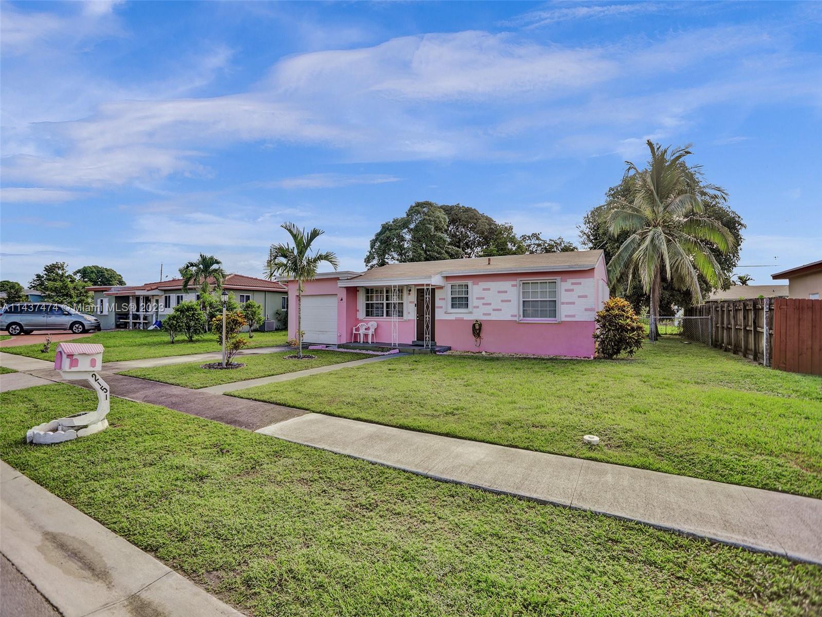 2151 SW 67th ave