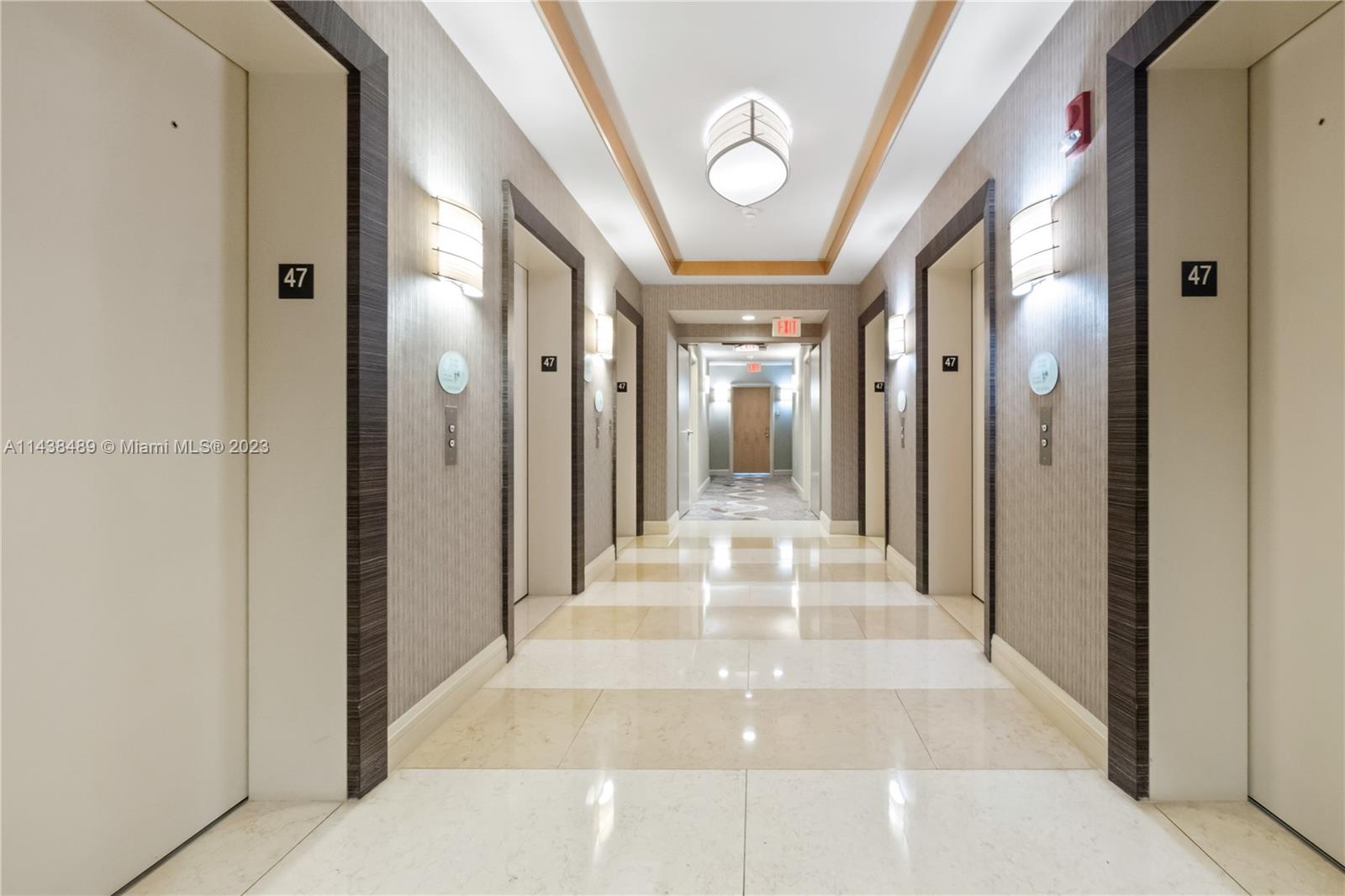 244 Biscayne Blvd # 4704