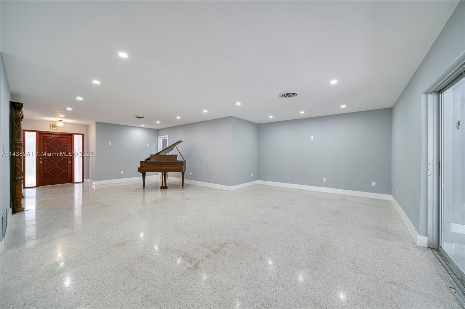 9100 SW 86th Street
